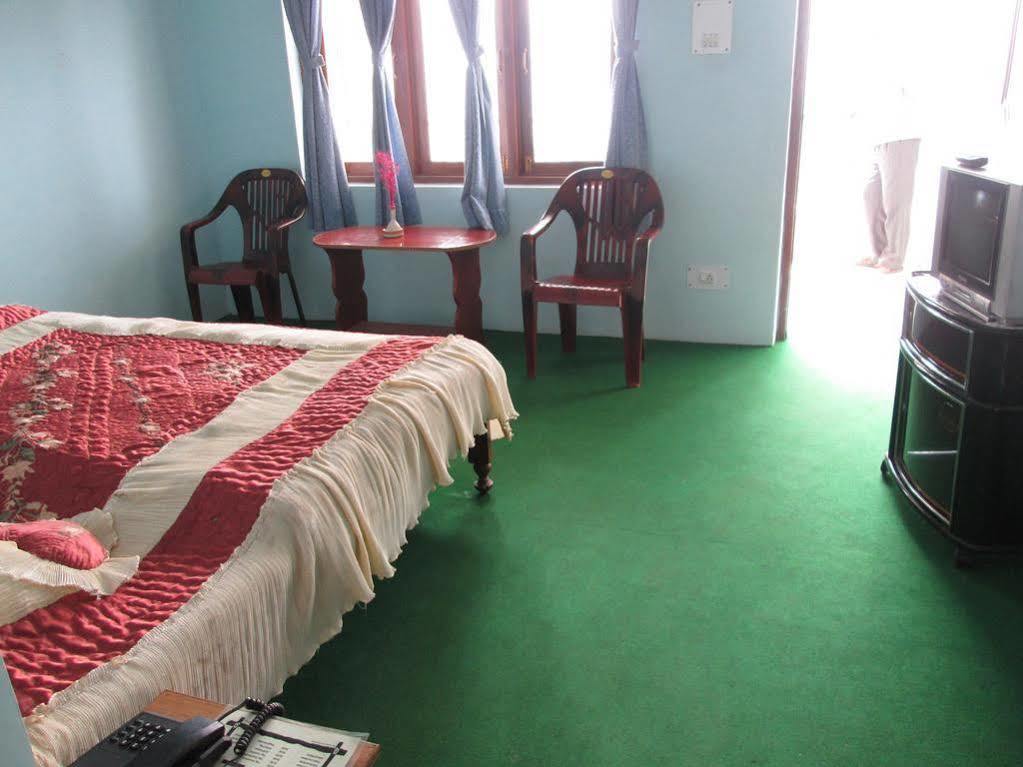 Kalawati Retreat Eco Village Resort Раникхет Экстерьер фото