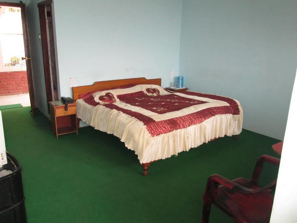Kalawati Retreat Eco Village Resort Раникхет Экстерьер фото
