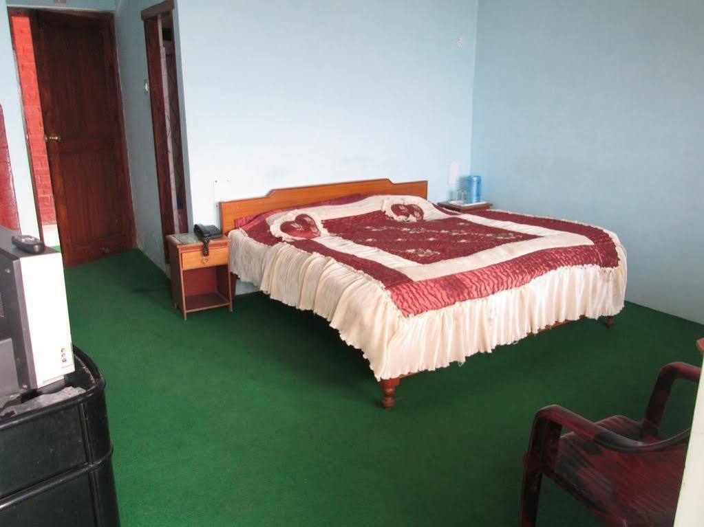 Kalawati Retreat Eco Village Resort Раникхет Экстерьер фото